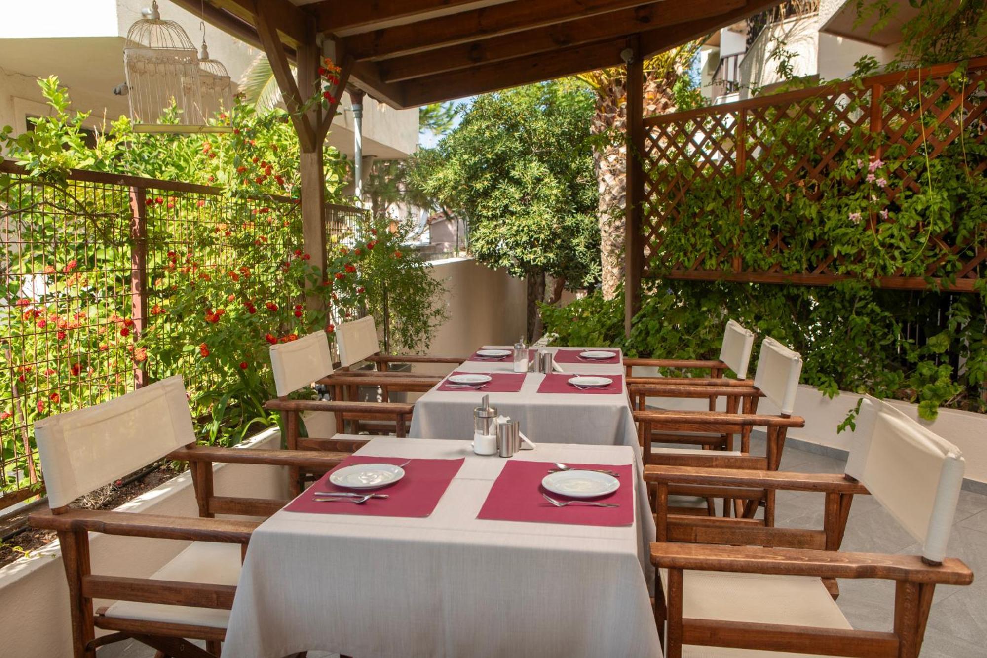 Galini Hotel Skala Eresou Ngoại thất bức ảnh