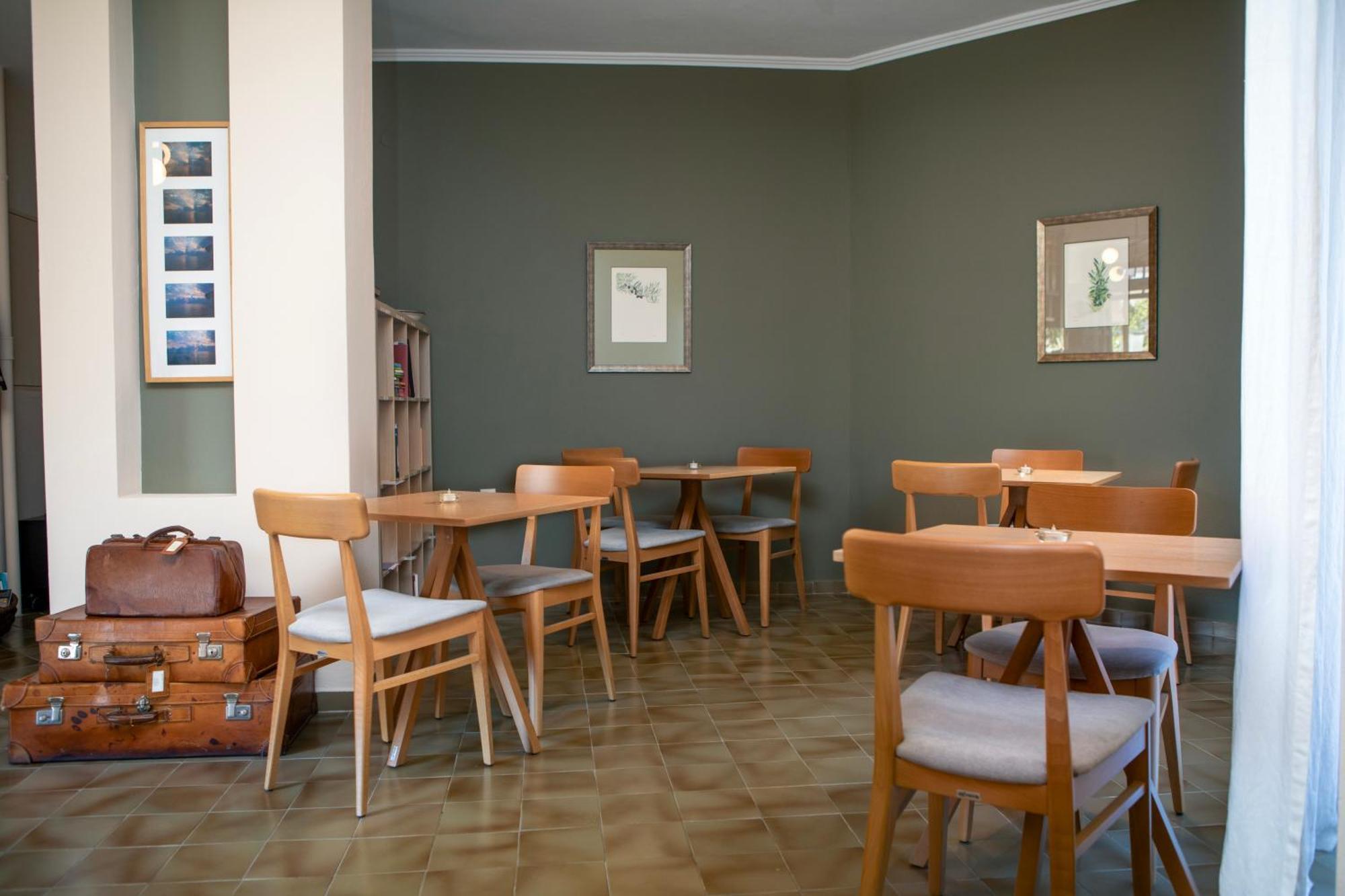 Galini Hotel Skala Eresou Ngoại thất bức ảnh